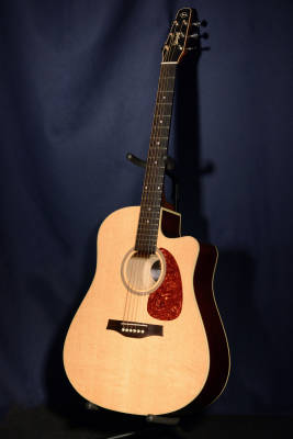 Store Special Product - Seagull Guitars - S30910